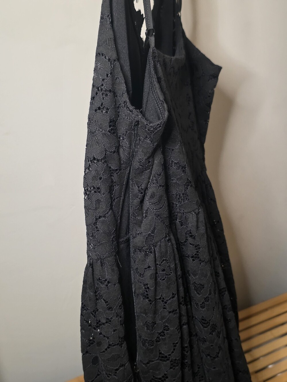 Express Black Lace Midi Dress Spaghetti Straps - Picture 9 of 10